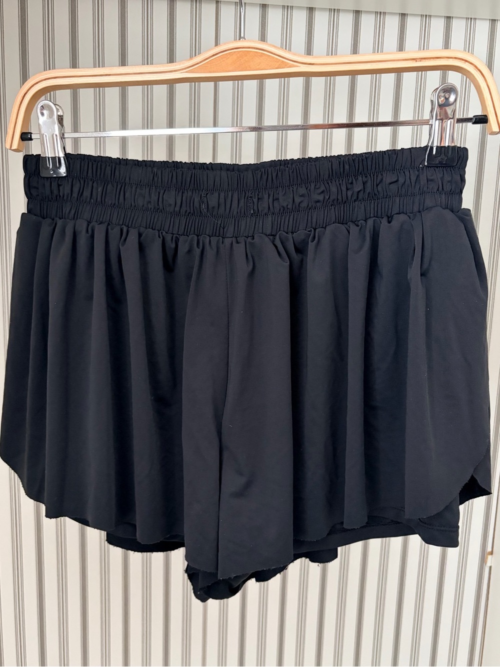 Women’s Black Elastic-Waist Shorts